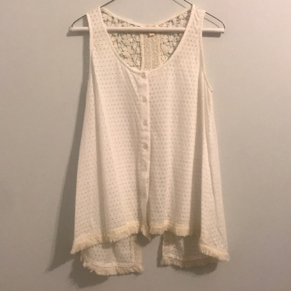 White Tank - Picture 1 of 4